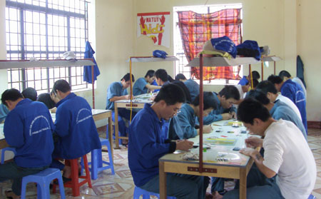 Đồng h&agrave;nh c&ugrave;ng m&ugrave;a xu&acirc;n